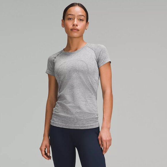 Lululemon Yoga Swiftly Tech Short-Sleeve Shirt 2.0 Gray - Picture 3 of 6